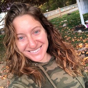 Meet your Posher, Alexandria